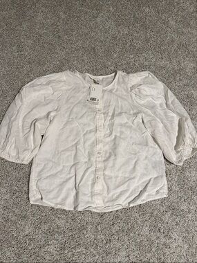 H&M White Button-Front Puff Sleeve Blouse